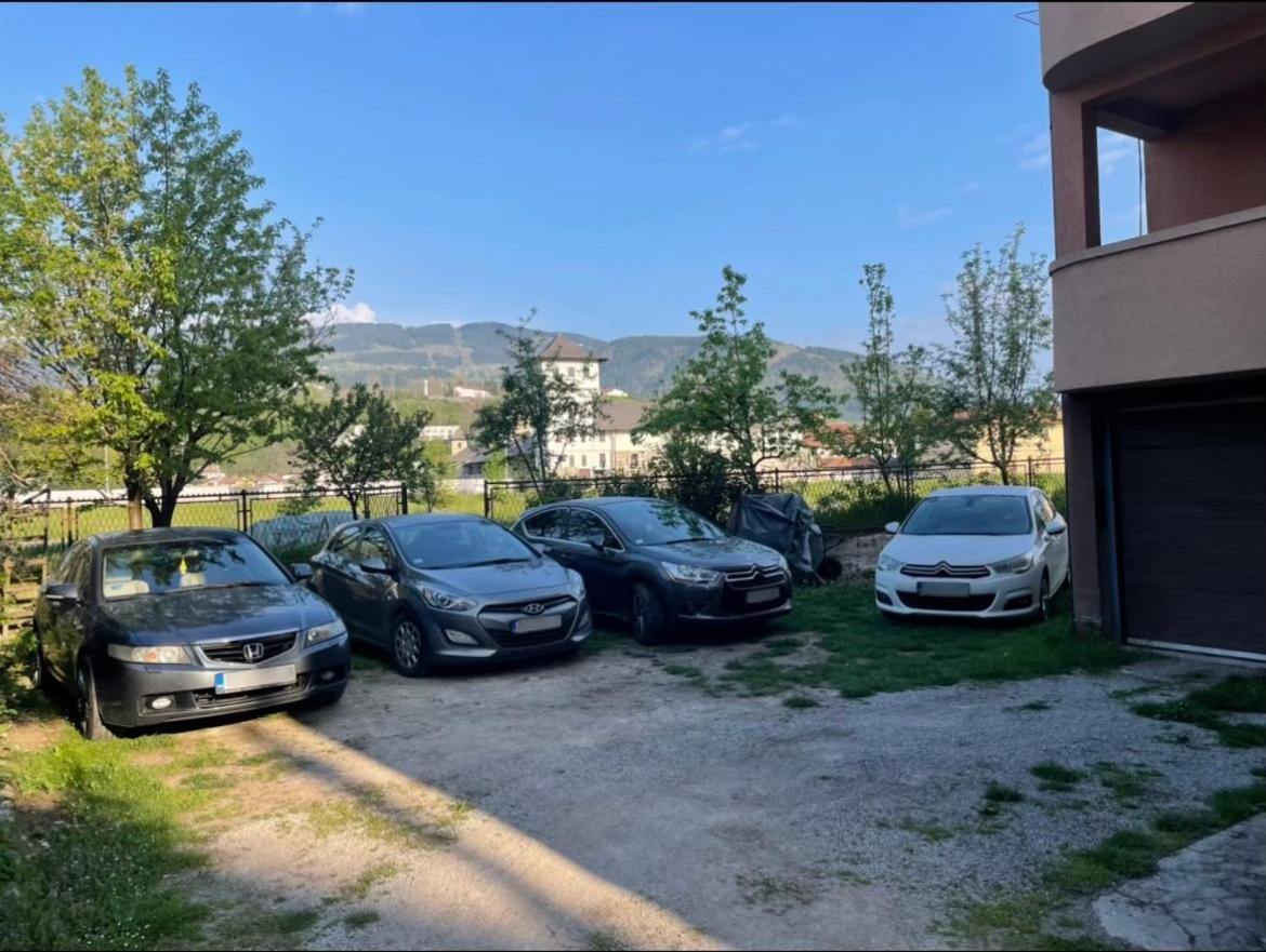 Apartments Vila Hercegovina Visegrad Bagian luar foto