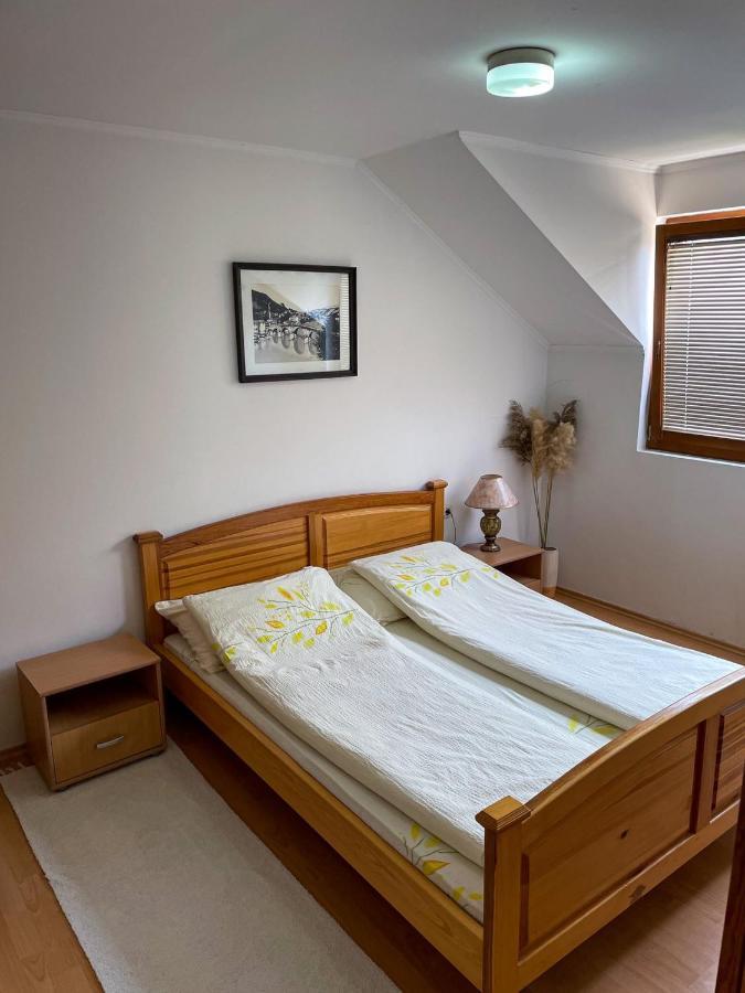 Apartments Vila Hercegovina Visegrad Bagian luar foto